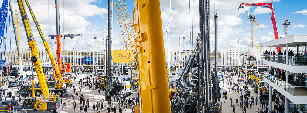 COMPOSING 130X350 BAUMA MUNICH