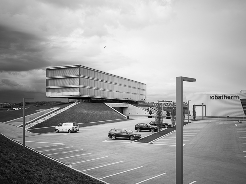 ROBATHERM / HENN ARCHITEKTEN