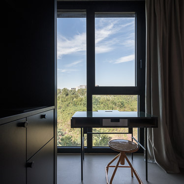 NEON WOOD FFM / GBP ARCHITEKTEN