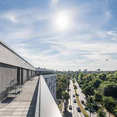 NEON WOOD FFM / GBP ARCHITEKTEN