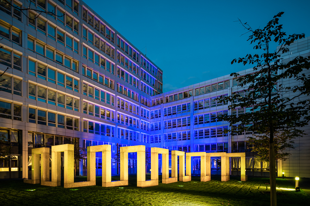 EUROPEAN PATENT OFFICE / LNDM