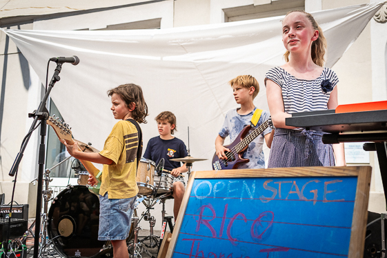 ISIPISI @ WEIDENSTRAßENFEST MüNCHEN