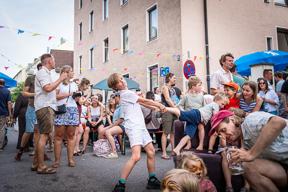 ISIPISI @ WEIDENSTRAßENFEST MüNCHEN
