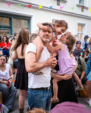 ISIPISI @ WEIDENSTRAßENFEST MüNCHEN