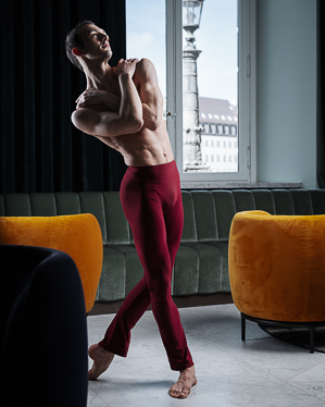 ANDREA MARINO @ BAYERISCHES STAATSBALLETT